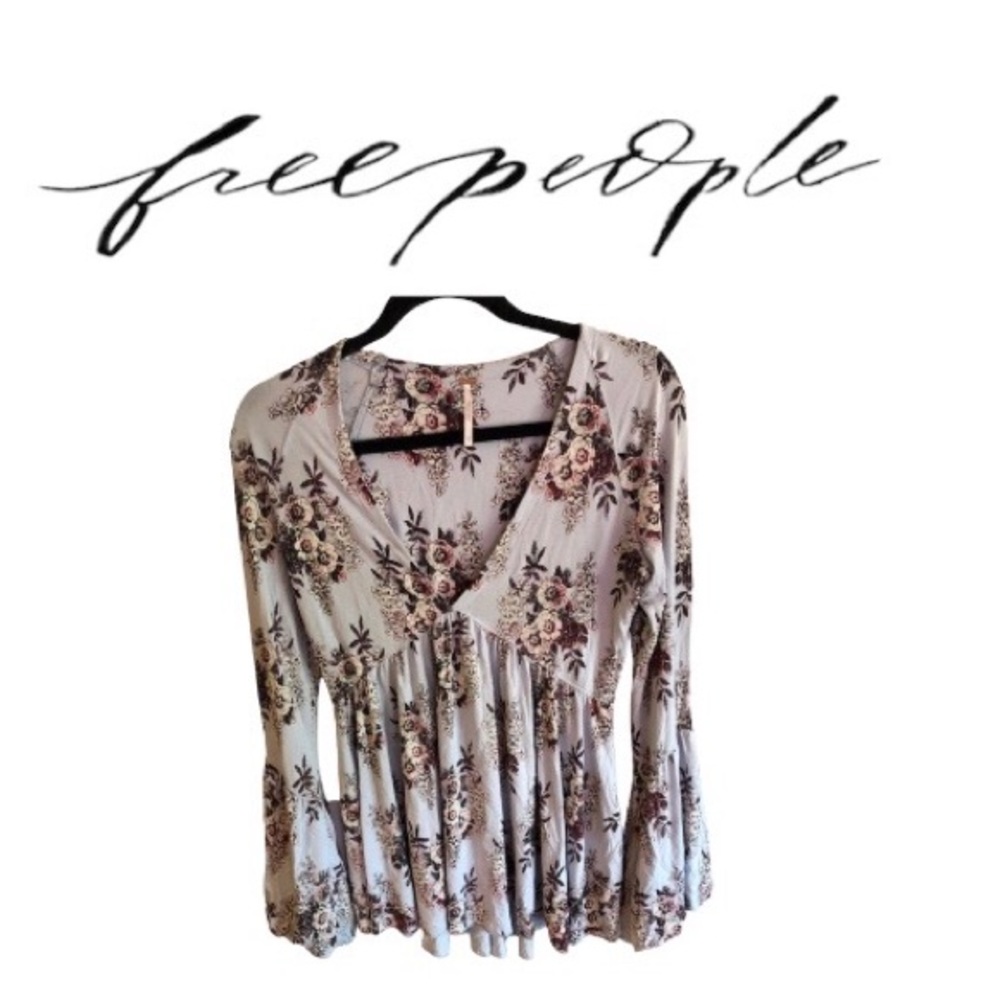 Free People Floral Shirt w/ Bell Sleeves Size Small Petite